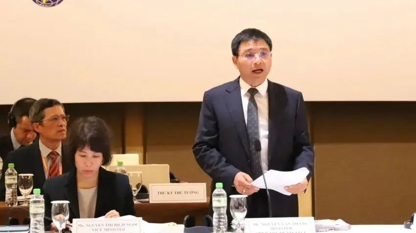 Khai mạc Diễn đàn Doanh nghiệp Việt Nam 2025